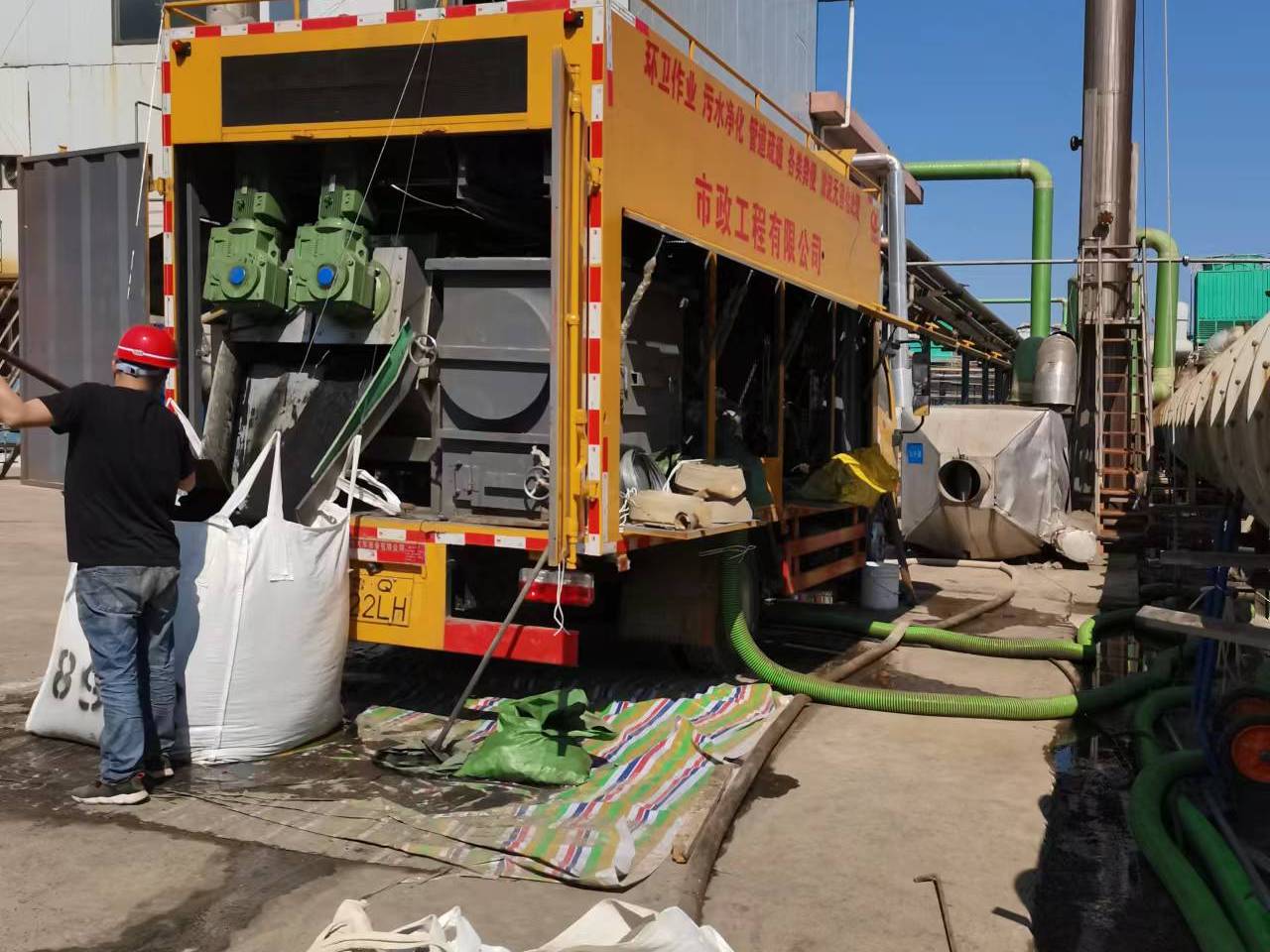 郏县淤泥压干处理